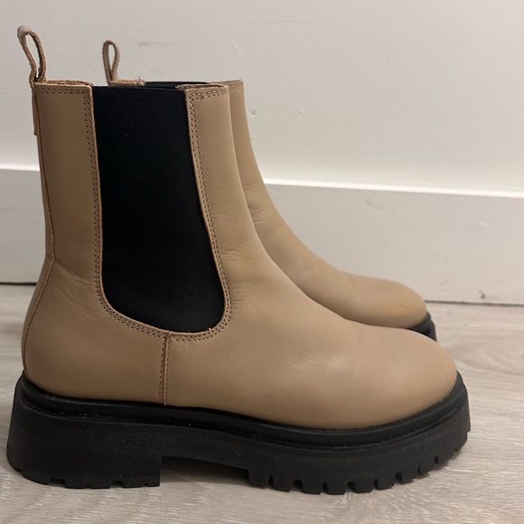 & Other Stories Shoes - & Other Stories Chunky Leather Boots - Tan/Beige